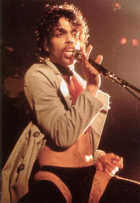 Does This Picture Really Need A Description The Artist Prince Photos