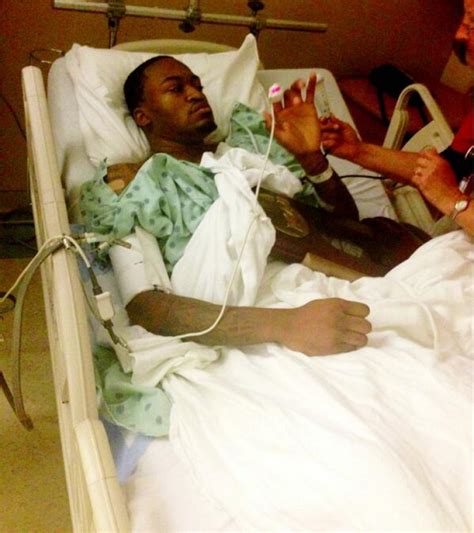 Kevin Ware Leg Injury See The Gruesome Photo Of Louisville Guards