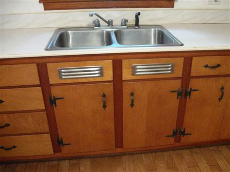 Stash Of Nos Kitchen Sink Cabinet Vents Made By Washington Steel