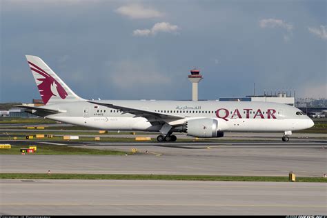 Boeing 787 8 Dreamliner Qatar Airways Aviation Photo 2823971