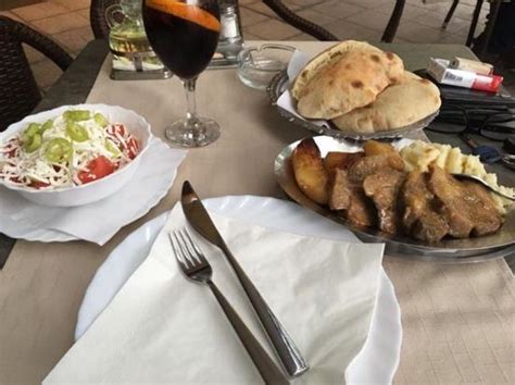 Restoran Srpska Kuca Belgrade Restaurant Reviews Photos And Phone