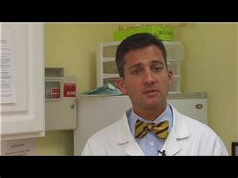 Treatment typically involves draining the excess fluid ear with a syringe, and the application of pressure via this is so gross that it's actually kind of cool.ever wonder how you get rid of cauliflower ear? Ear Care & Treatments : How to Drain Cauliflower Ear | Doovi