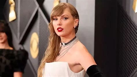 Taylor Swift Threatens Legal Action Against Babe Who Tracks Her Private Jet Beach Fm Online