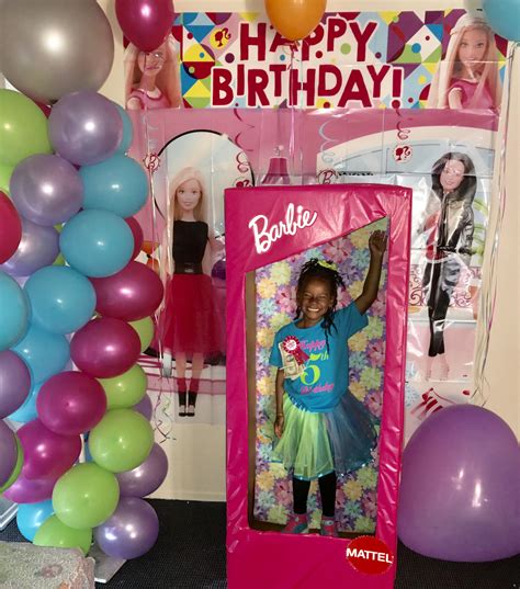 One of the most popular girls games available, can be played here for free. Barbie Party Decorations! Barbie Box! Pink, Purple ...