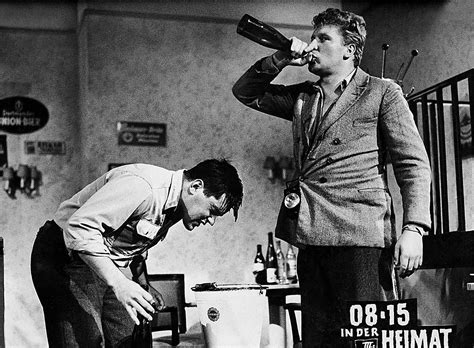 Jun 07, 2021 · und manches liest sich, als hätten sich die protagonisten kir royal zum vorbild genommen und gaben sich dann ein paar jahre später alle mühe, es im wirklichen leben nachzuspielen. Mario Adorf in "Kir Royal": "Ich scheiß dich so was von zu ...