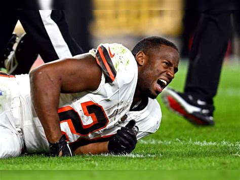 Browns Star Nick Chubb Suffers Another Severe Knee Injury Sol Incjp