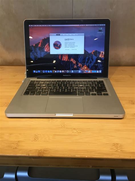 It is currently running os x version 10.9.5, and i just recently purchased a second monitor for it (dell p2014h). Mac Os Sierra For Macbook Pro Early 2011 - timefasr