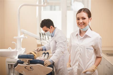 Ultimate Guide to Choosing a Dental Hygienist Career | Southern Ontario