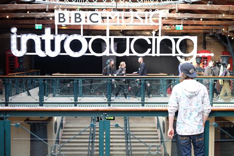 WHAT'S ON AT BBC MUSIC INTRODUCING LIVE - Welcome To The MixUp