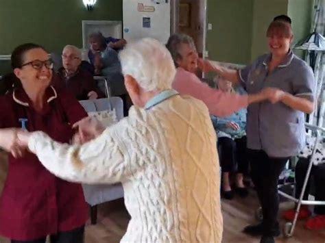 Care Home Residents Dance And Sing In Plea To Families ‘dont Worry Be