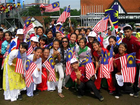 Malaysia bakal menyambut hari kebangsaan atau kemerdekaan yang ke 62 pada 31 ogos 2019. ~Devi da Lil' DeviL~: Sambutan Hari Merdeka & Hari ...