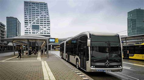 Bushersteller Daimler Truck Steigert Busabsatz Um Neun Prozent