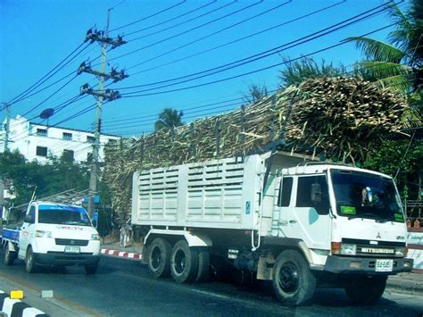 Korat Weekends Blog: Overloaded truck on Suranarai road