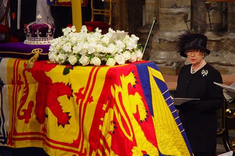 Coverage included the arrival of dignitaries and the funeral services at westminster abbey and was anchored by the bbc's david dimbleby. Queen Elizabeth: Life in Pictures - Mirror Online