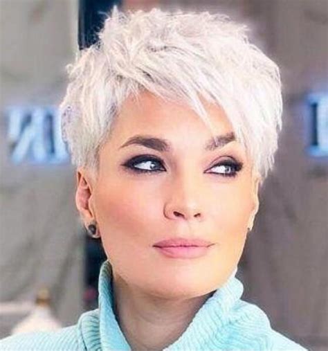 Go short or go home (but don't actually leave—we love you). 42 Cute Pixie Haircuts for Thick Hair in 2020 - Page 23 of ...