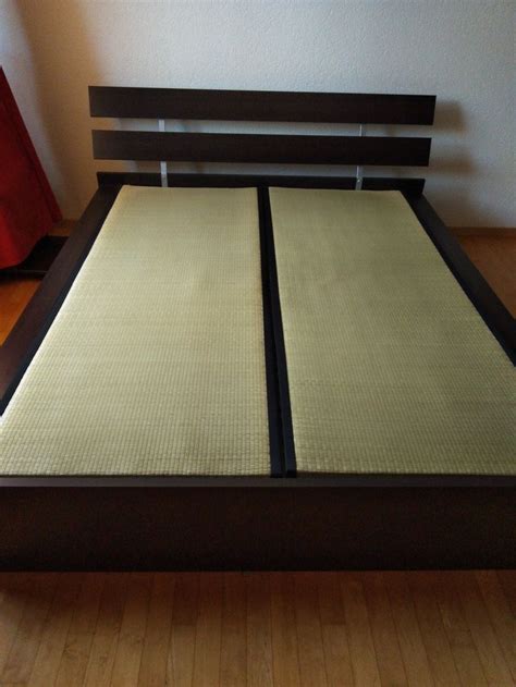 Touch device users, explore by touch or with swipe gestures. Tatami,Futon,Lattenrost,Bett 160x200cm | Kaufen auf Ricardo