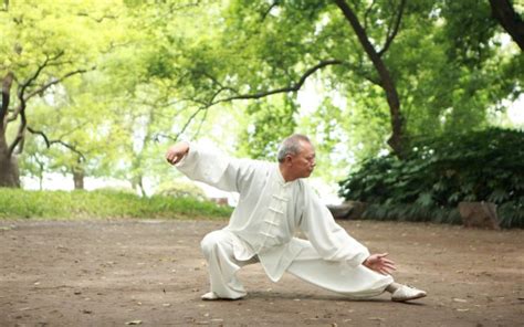 The Top 5 Tai Chi Benefits For Older Adults