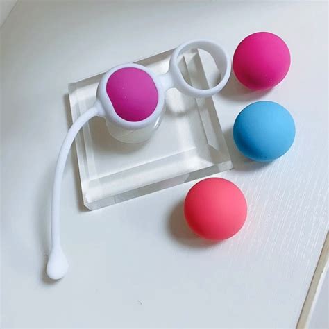 Wholesale Cheap Intimate Female Kegel Balls Anal Balls Sex Toys For