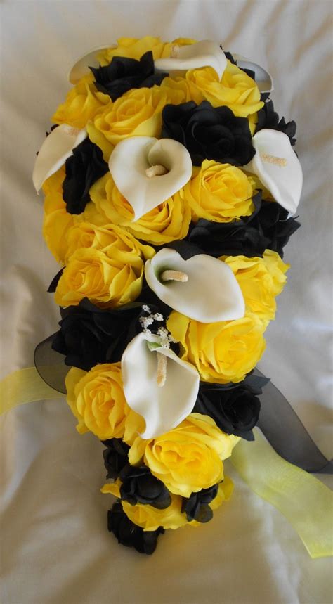 We did not find results for: Yellow and black cascading silk bridal bouquet 17 pieces ...