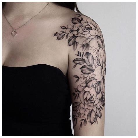 Pin By Sarah Thornhill On Tattoos In Floral Tattoo Shoulder Half Sleeve Tattoo Upper Arm