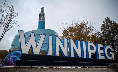 16 Things To Do In Winnipeg Winnipeg Art Gallery History Taking