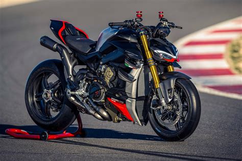 Ducati Streetfighter V4 Sp2 2023 On Review Mcn