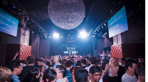 Experience The 20 Best Nightclubs In Shanghai For Drinks And Fun