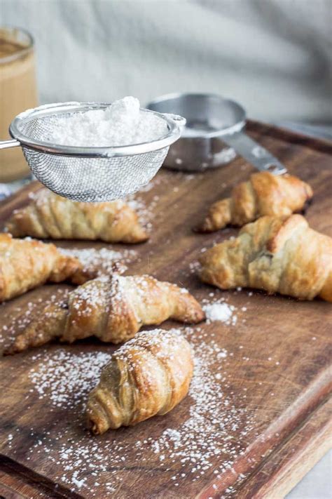 Rough Puff Pastry Chocolate Croissants The Hungary Buddha Eats The World