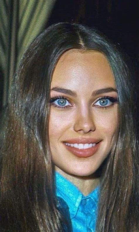 Marcheline Bertrand Angelina Jolie Mother Grunge Hair Beauty Pop