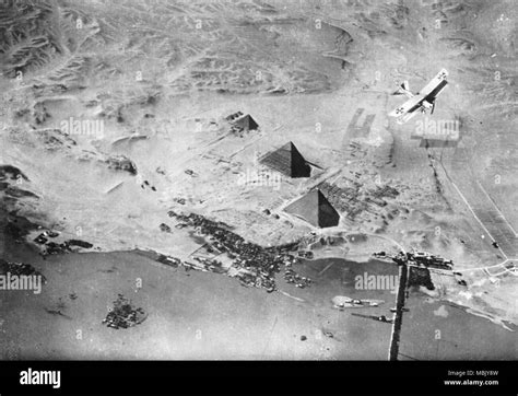 Pyramids Of Giza Aerial Hi Res Stock Photography And Images Alamy