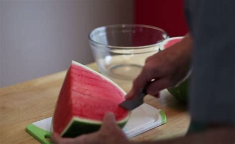 The Best Way To Slice A Watermelon We All Did It Wrong Until Now