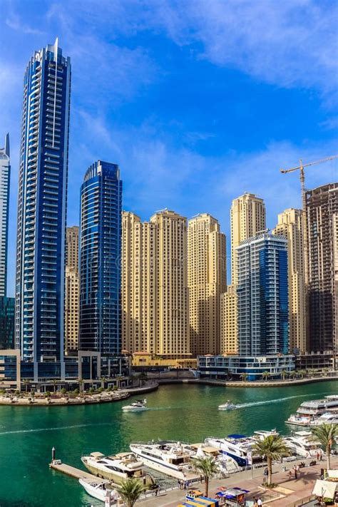 Amazing View Of Dubai Marina Waterfront Skyscraper