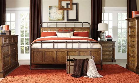 Broyhill bedroom furniture for sale. Broyhill New Vintage Queen Panel Bedroom | Broyhill ...