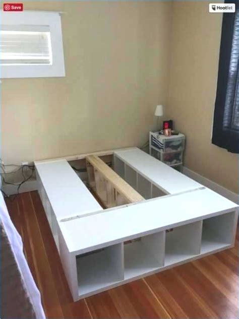 Bett bauen bett selber bauen ikea plattform bett ikea bett hack plattform bett lagerung selbstgemachte bettrahmen ikea lagerung schlafzimmer aufbewahrung bett möbel. Bett Podest Selber Bauen Ikea Podest Bauen Mit Bett ...