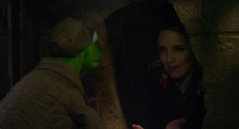 Muppets Most Wanted New Clip Shows Kermit Cant Escape From Tina Fey