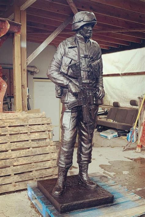 Life Size Military Statues Of A Kneeling Soldier For Sale Aongking