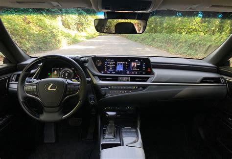 2019 Lexus Es 300h Hybrid Review Efficient Tranquility The Torque Report