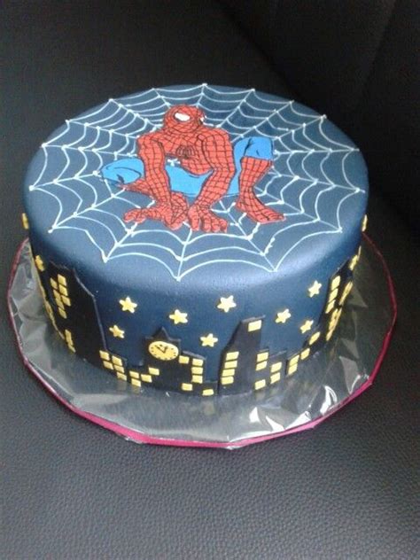 Weitere ideen zu spiderman kuchen, kuchen, kindertorte. Spiderman Torte | Geburtstag torte, Geburtstag, Backen