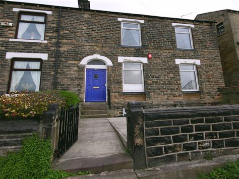 Whitegates Mirfield 3 bedroom House to rent in Huddersfield Road