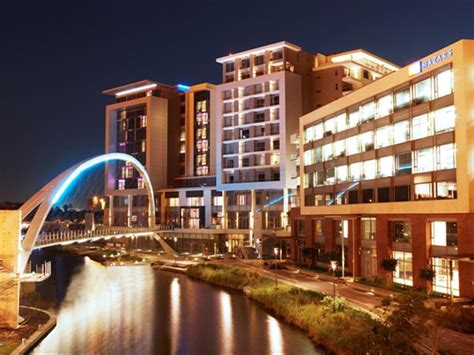 Best Price On The Residences Crystal Towers In Cape Town Reviews