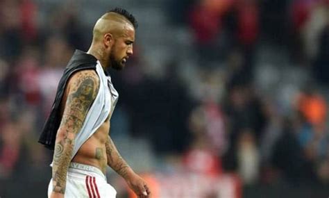 Arturo vidal this seasons has also noted 0 assists, played 3613 minutes, with 20 times he played game in first line. Tatuaje de Arturo Vidal: una frase motivadora en su cuello