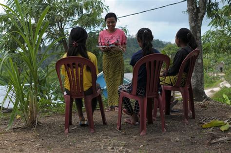 Mengenal Ningsi Selan Remaja Pelopor Pencegahan Pernikahan Dini Dari