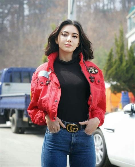 Davika Hoorne Shortwave Shorthair Jacket Outfit Women Fashion Fashion Outfits