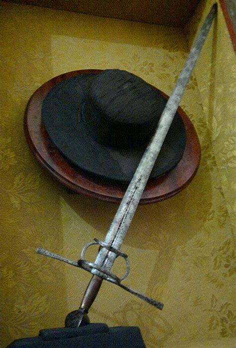 The ‘de Valette 16th Century Sword Spade Armatura Spada
