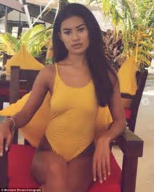 love island s montana brown flaunts her beach body daily mail online