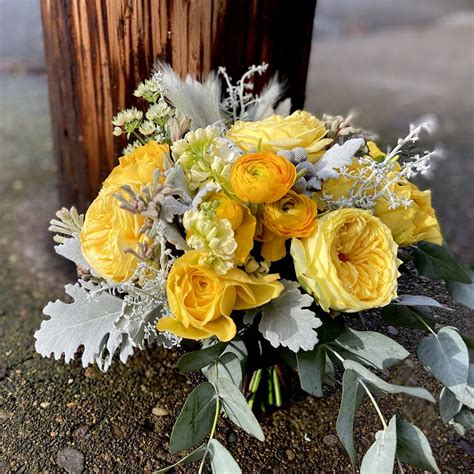 Pantone 2021 Wedding Bouquet Floral Design School Flower School