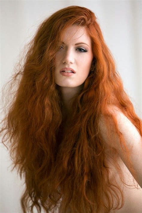 Pin By Veronica Serrano On Ravishing Redheads Redheads Gorgeous Hair