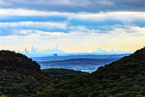 New York City Skyline From Bear Mountain New York Photograph By William