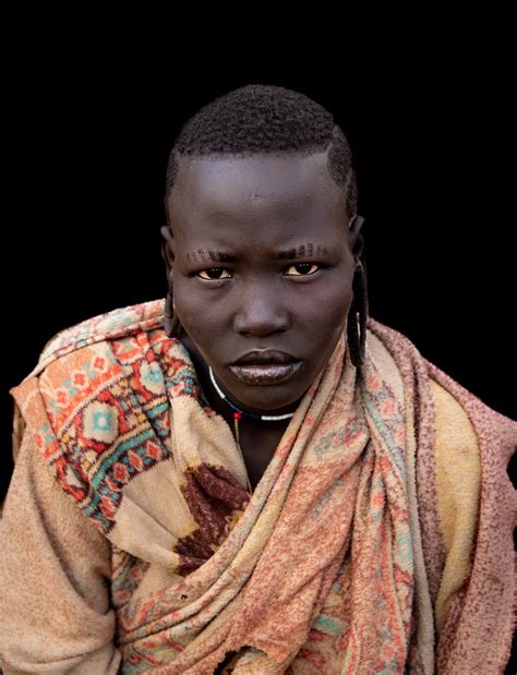 27 Jaw Dropping Mursi Tribe Portraits From Ethiopias Omo Valley — Jayne