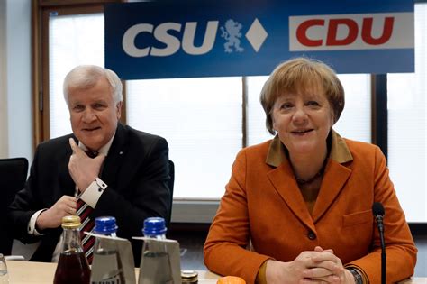 Merkel Får Partistøtte Til Gjenvalg